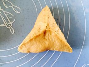 其它的几边都捏紧