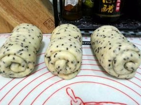 由上至下卷起