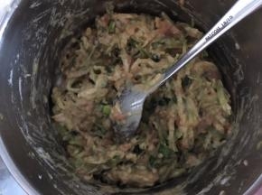 搅拌均匀