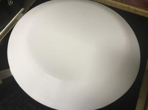 保持小火，盖上盖子焖一会儿，没有就用盘子。