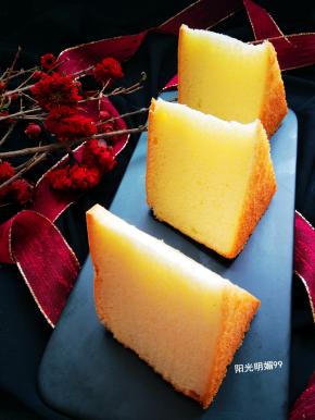 如云朵般的轻盈。