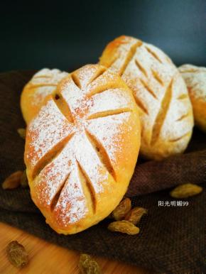 烤好晾凉后即可切片食用。