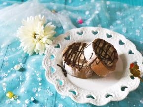    淋上巧克力装饰一下