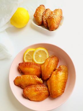 一共烤了20分后就可以开吃了，肉嫩多汁，好吃到停不下来，绝对比外面的好吃