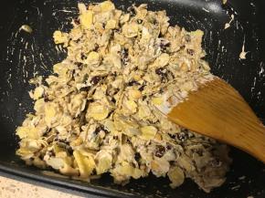 充分搅拌融合关火。