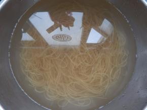 红薯粉提前煮好