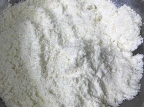捏好的状态如图，有很细小的颗粒