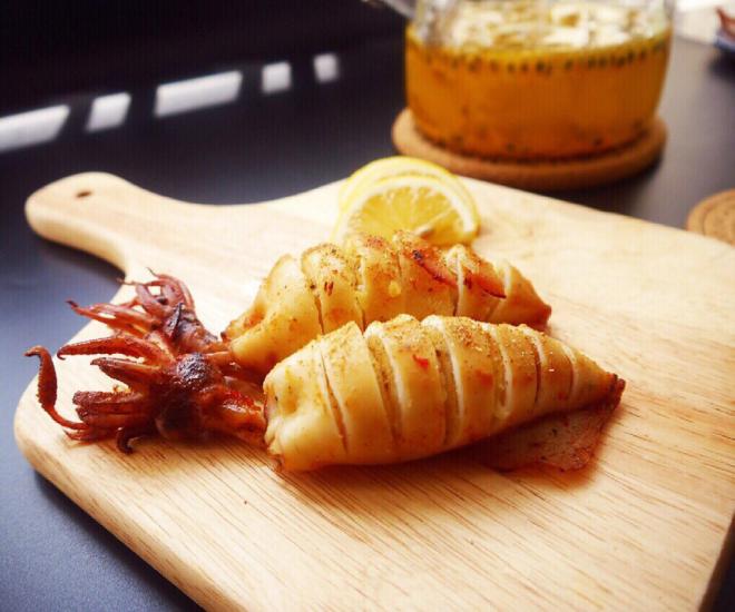 黑椒土豆泥烤鲜鱿