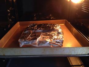 烤箱预热200度上下火先烤20分钟