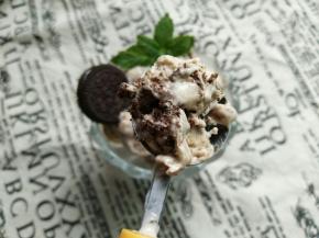 天热，边拍边化，赶紧吃咯