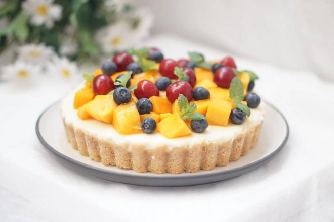 缤纷水果芝士派