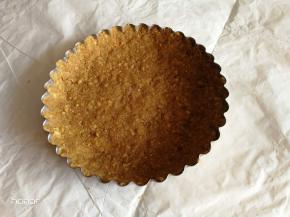 放模具里面整理好，放冰箱冷冻30分钟。