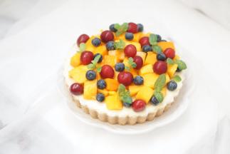 将水果，薄荷叶放上就可以了。