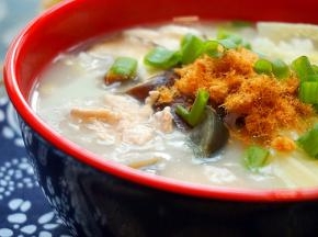 撒上自制的肉松