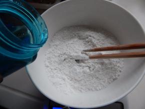 糯米粉加入清水