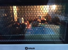 18送进预热好的烤箱中，上下火150度20分钟