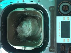 3. 揉面进行中