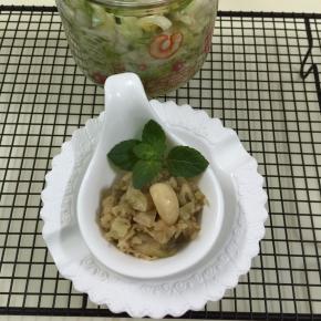 11. 这是腌制有一个月了的冬菜