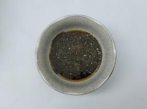 耗油、酱油、盐、黑椒碎、料酒搅拌均匀待用
