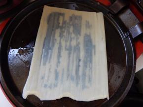 放锅进而煎一分钟