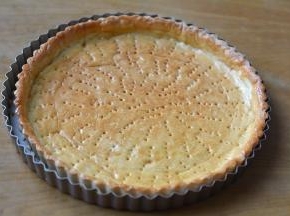 端出后先不要脱模，自然放凉后再使用。