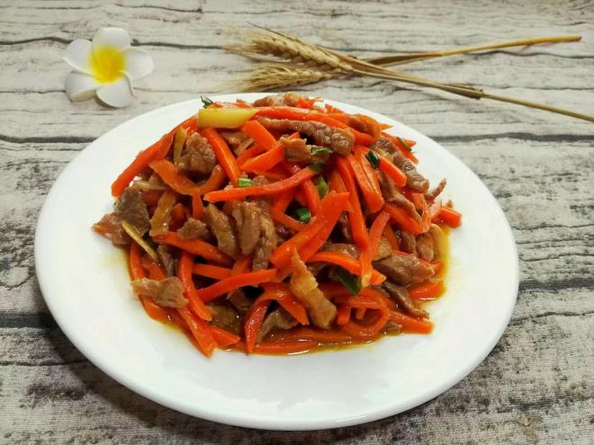 胡萝卜肉丝