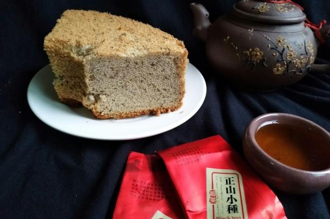 红茶中空戚风蛋糕