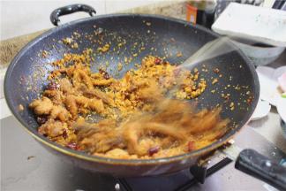 翻炒即可