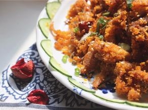 香辣的手撕鸡就做好了