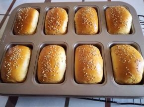 出炉以后放保鲜袋装起来，室温保存3天左右。