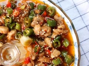 上菜开吃