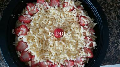 再撒上余下所有的芝士