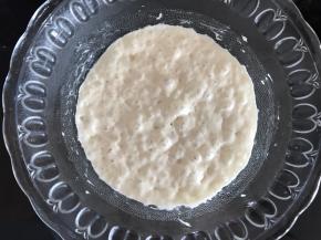 波兰种发酵至这样表面有很多小泡泡的状态就可以了。