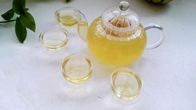 可以循环冲泡，不定时饮用。