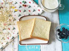 表皮脆脆的，里面组织柔软又有嚼劲。