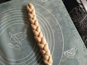 编程3股辫子，头围要捏紧