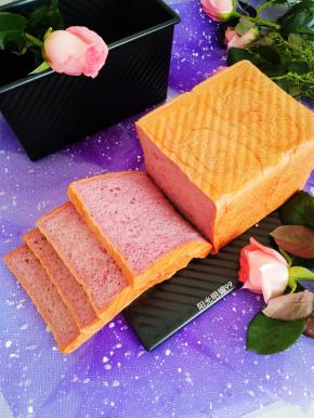 漂亮的粉紫色。