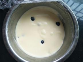 再继续放回冷冻，直到冻硬