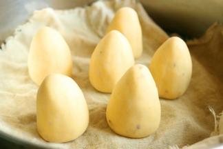 放入蒸锅，上汽后蒸15分钟。