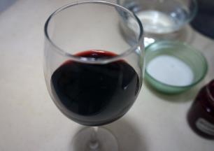 干红葡萄酒准备好