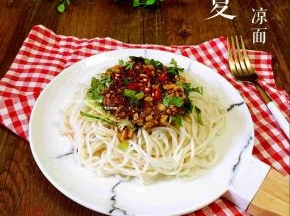 是不是既好看又清爽有食欲呢..