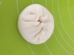 从后面收口包好