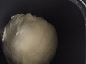 让其搅拌均匀