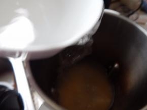 加豆腐脑1000L的清水