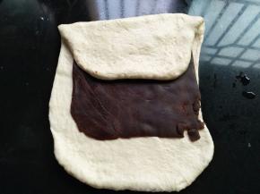 上面三分一折过来