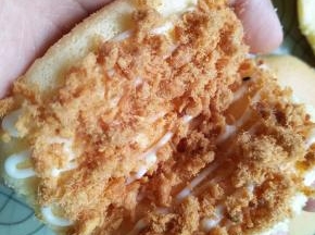 撒肉松，然后合并