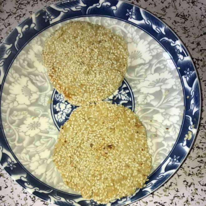 牛奶燕麦芝麻饼