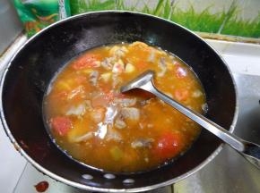 加入压牛肉的汤