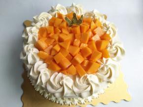 芒果切小粒，装饰一下，完成咯