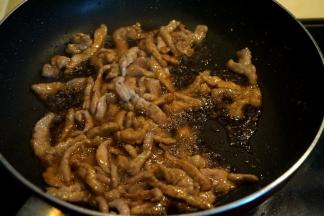 全部变色后，加少许适量调色